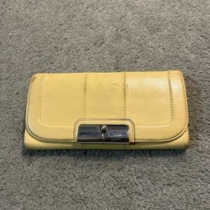Vintage Coach Kristin Large Wristlet Demi Purse Yellow Leather Clutch Bag Y2K